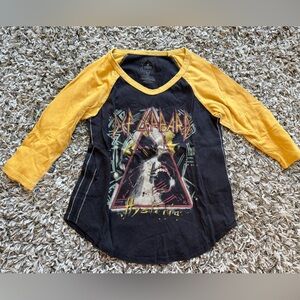 Trunk Ltd DeF Leppard Band Hysteria Tour Graphic Long Sleeve Top